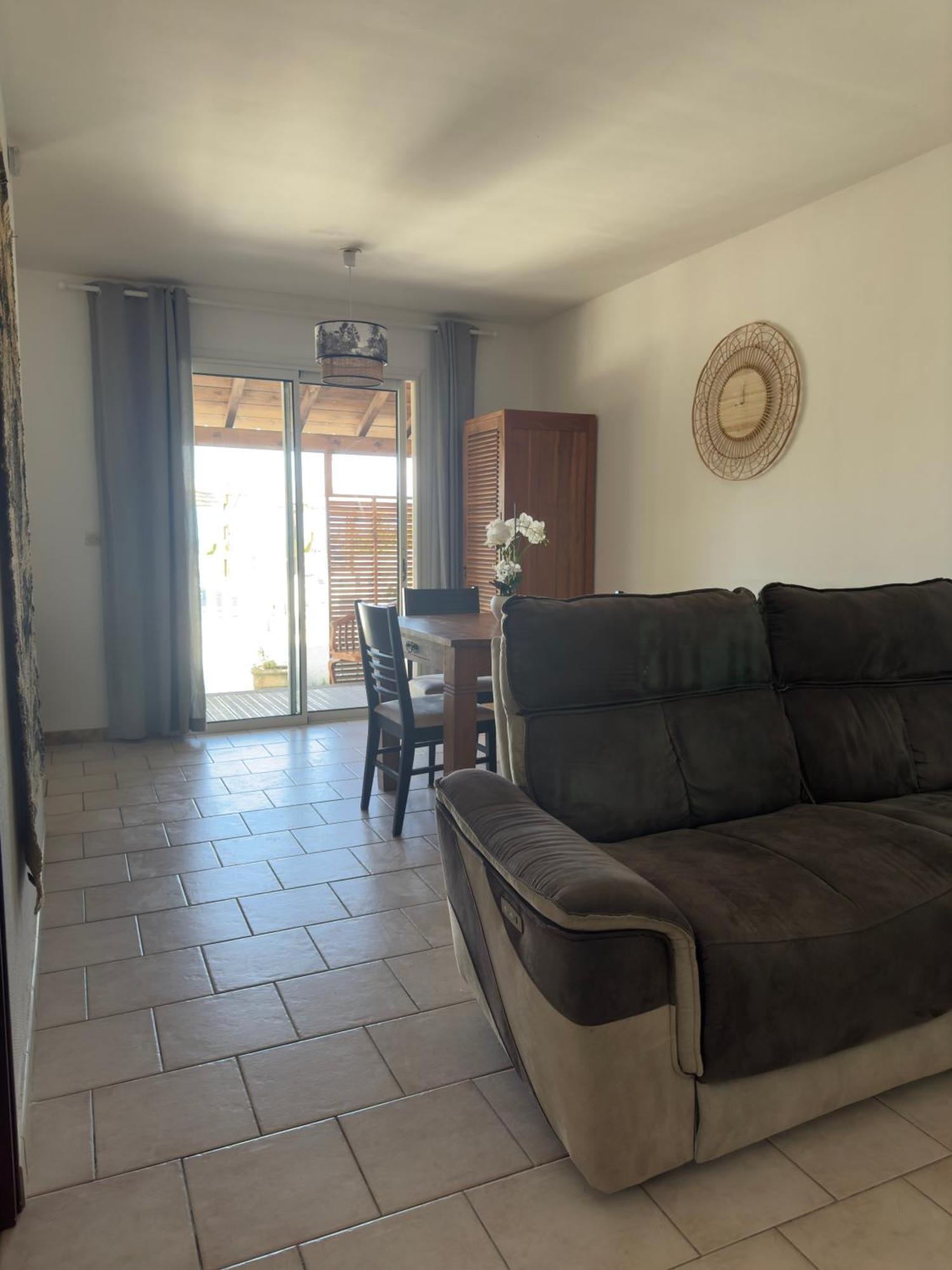Cozy Caze Apartment Saint-Joseph Ngoại thất bức ảnh
